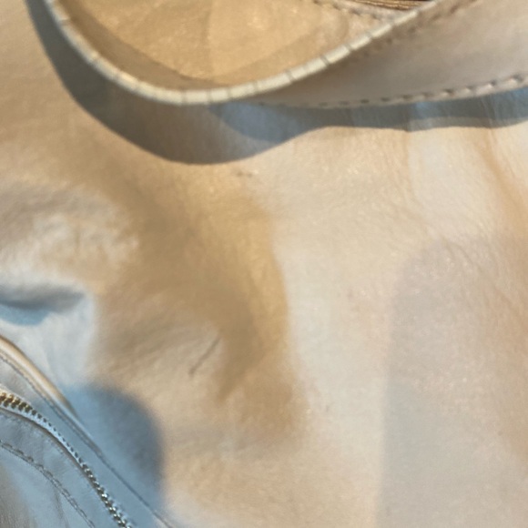 Michael Kors satchel - Picture 5 of 8